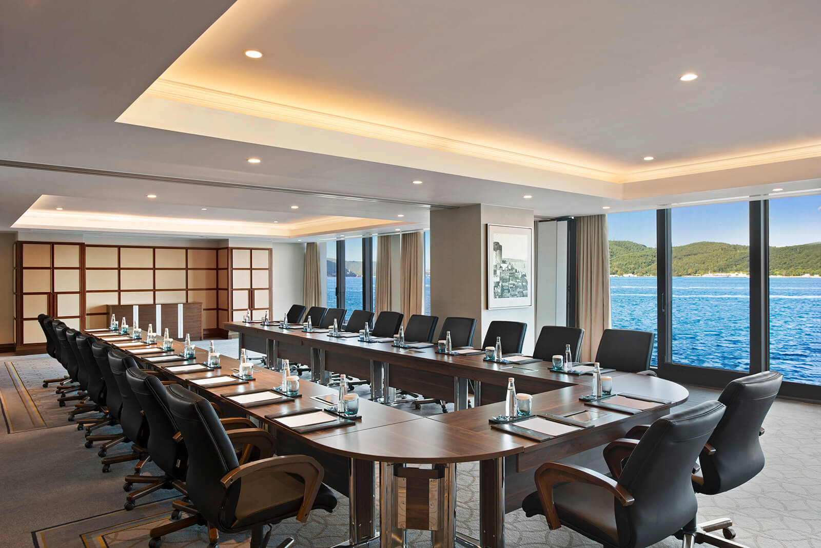 Hisar Meeting Room - Gallery Image