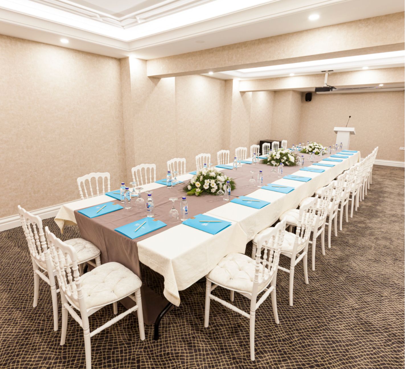 Ve Hotels Karşıyaka