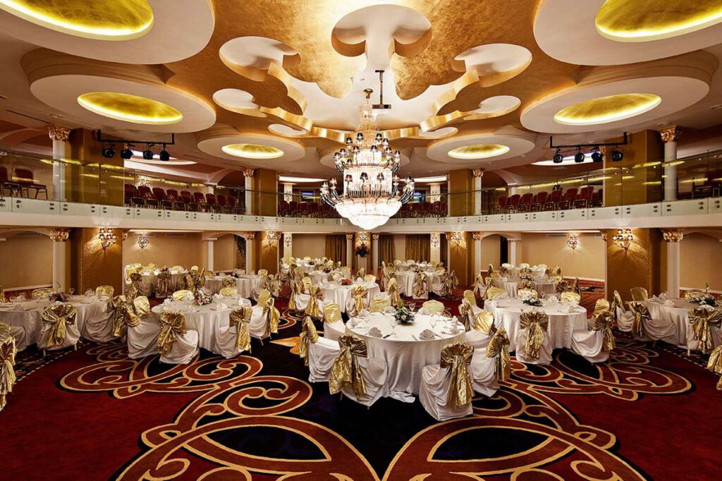 Ballroom 
