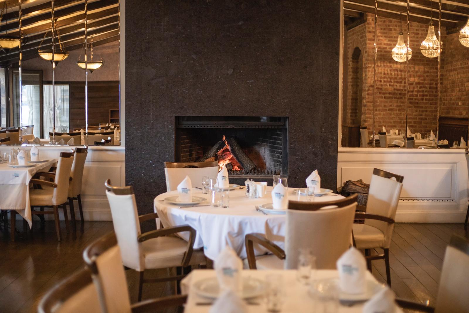 Meeting Room - Gallery Image