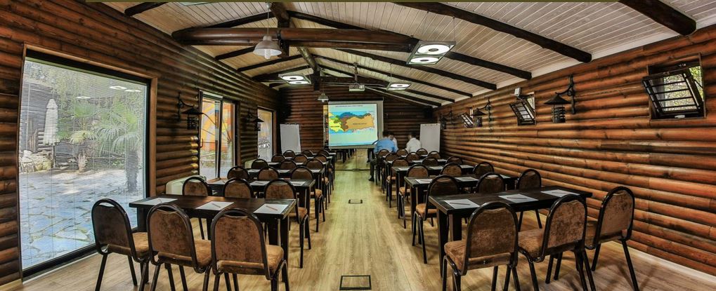 Wooden Hall - Room Image