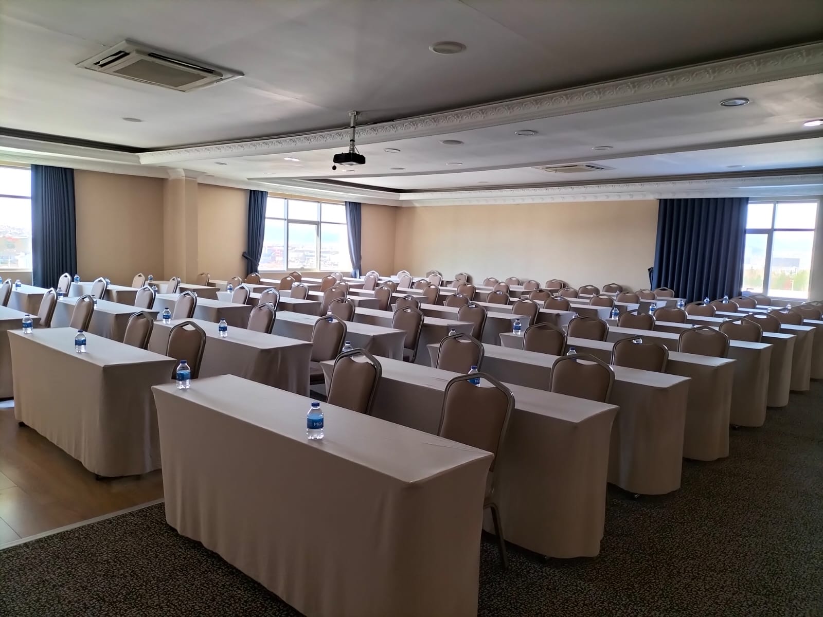 Lilyum Toplantı Salonu - Galeri Görseli