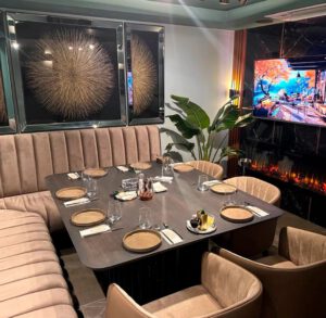 Handsome Restaurant Exclusive