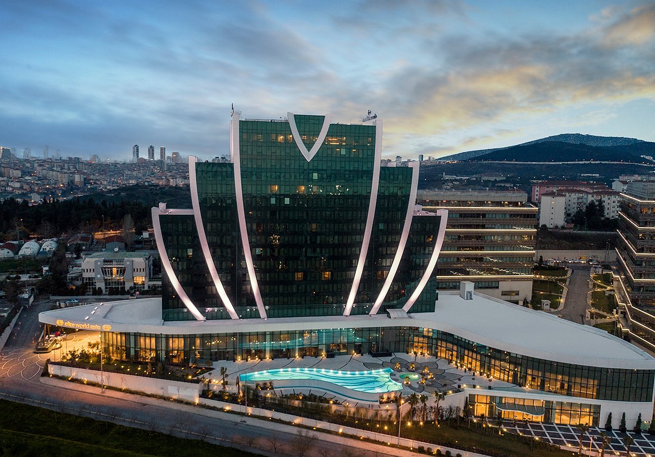 Elite World Grand Istanbul Kucukyali Hotel