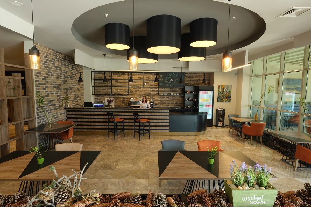 Nikaia Hall - Gallery Image