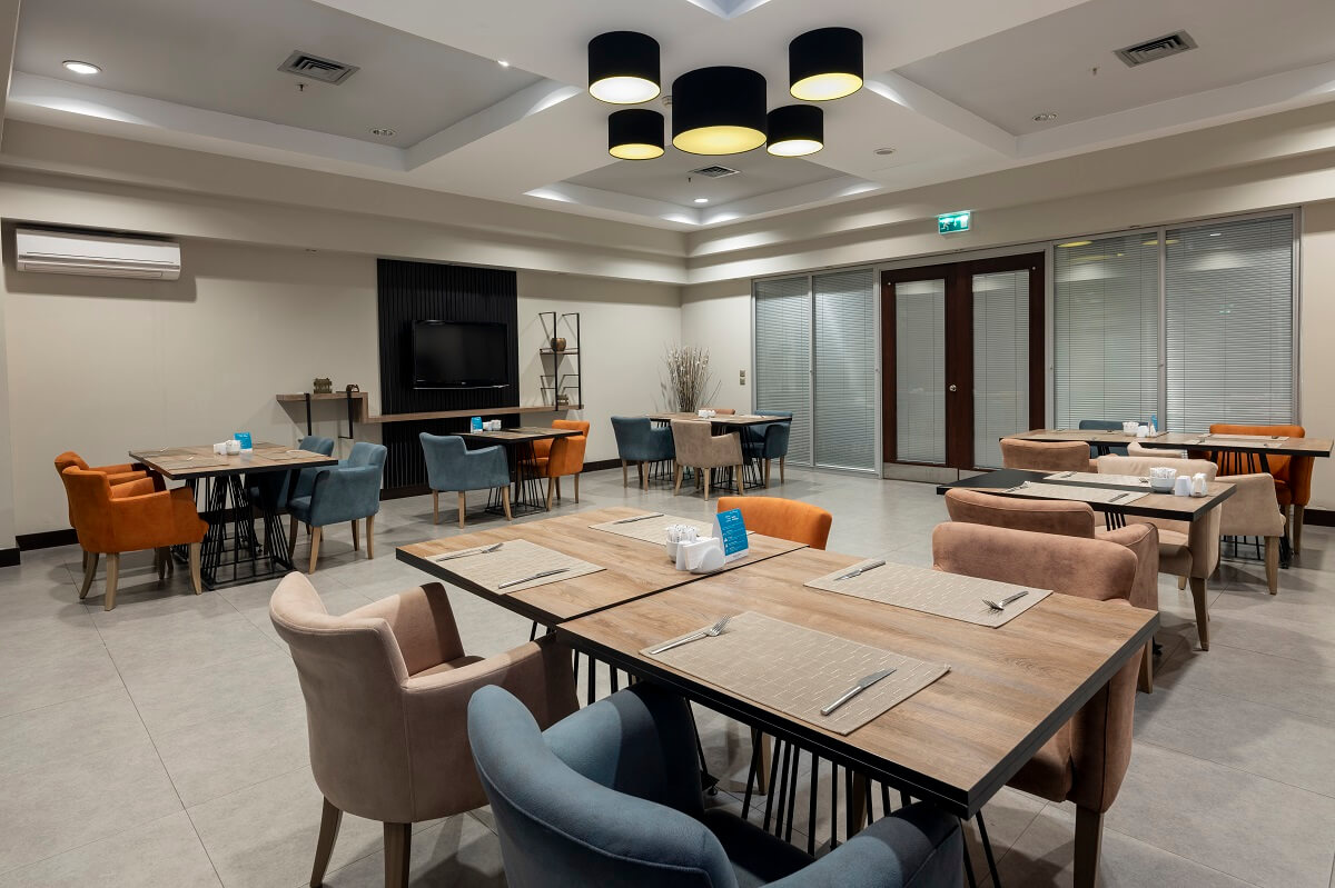 Nikaia Hall - Gallery Image