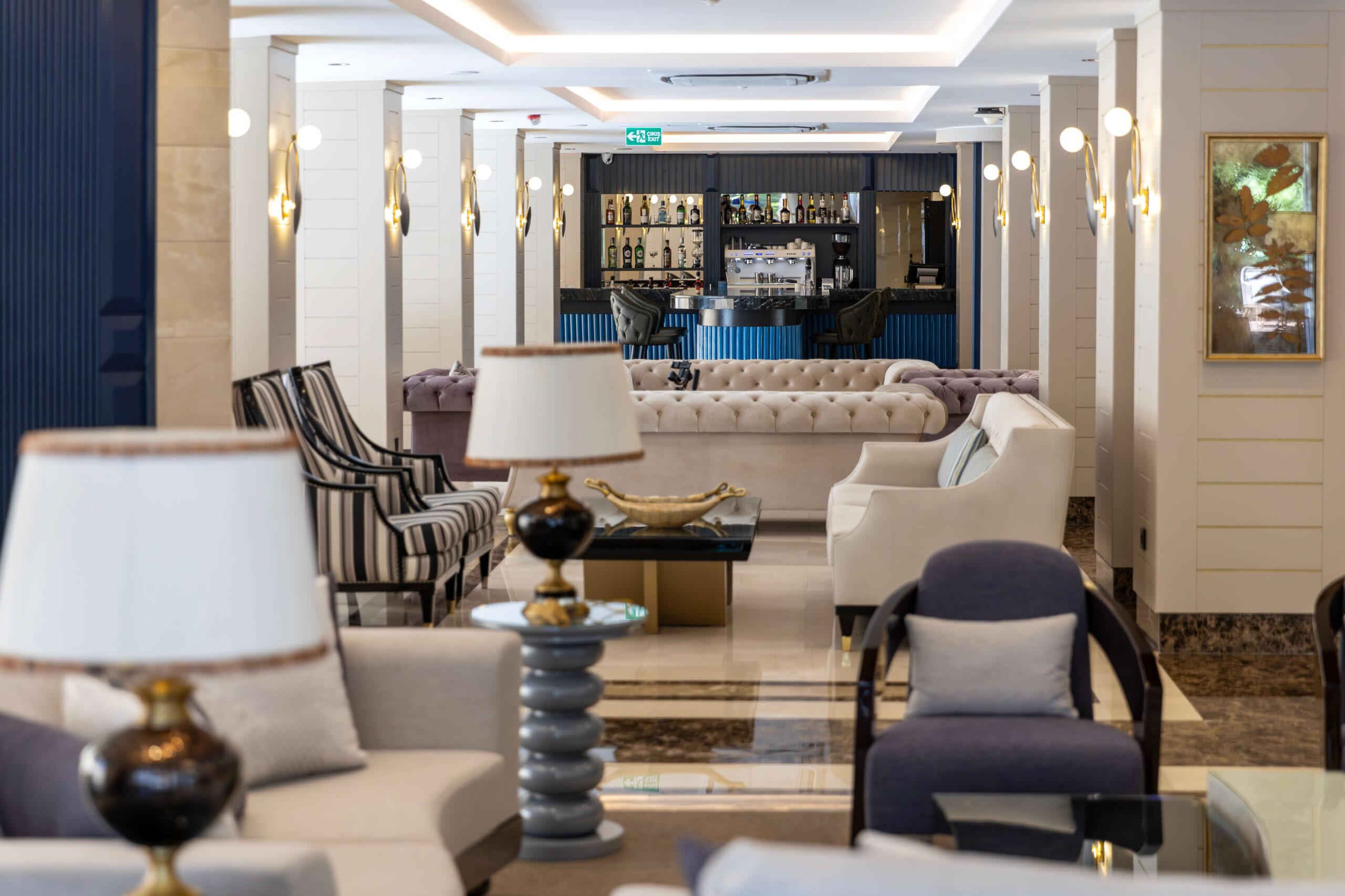 Small Living Room - Gallery Image